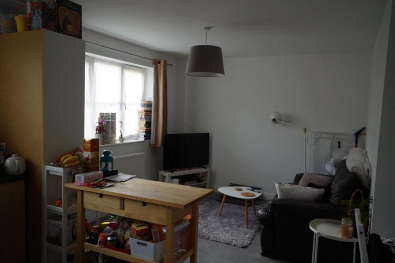Bright, Chilled Ensuite Db Room In A Shared Flat! Лондон Экстерьер фото