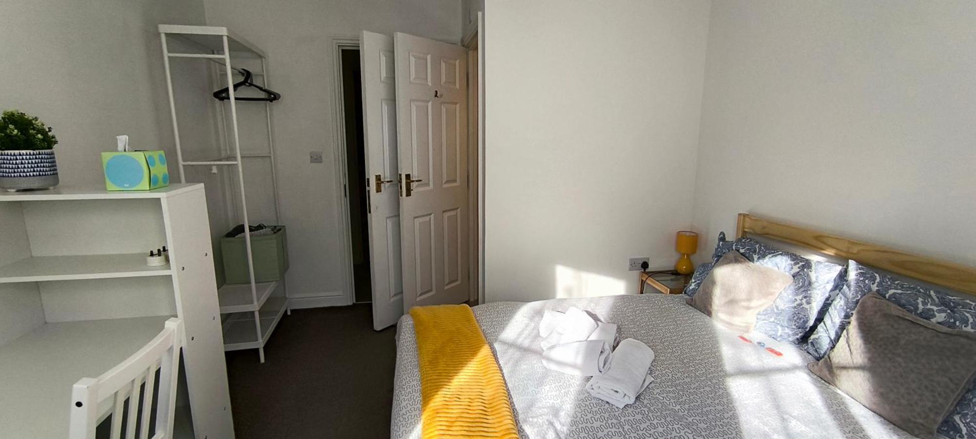 Bright, Chilled Ensuite Db Room In A Shared Flat! Лондон Экстерьер фото